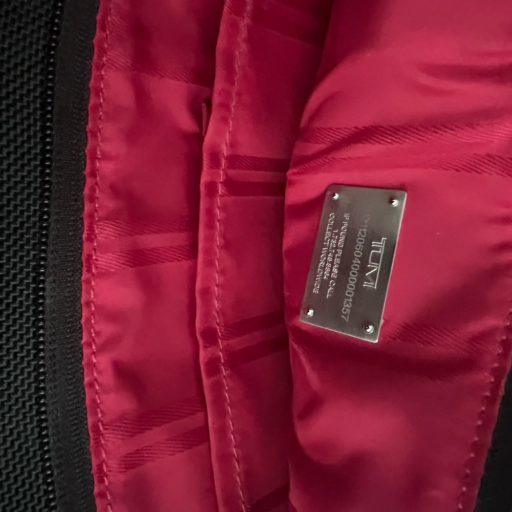 Tumi Large Red Briefcase Elements Collection Nylon Leather Handle Zip Laptop - Picture 4 of 4
